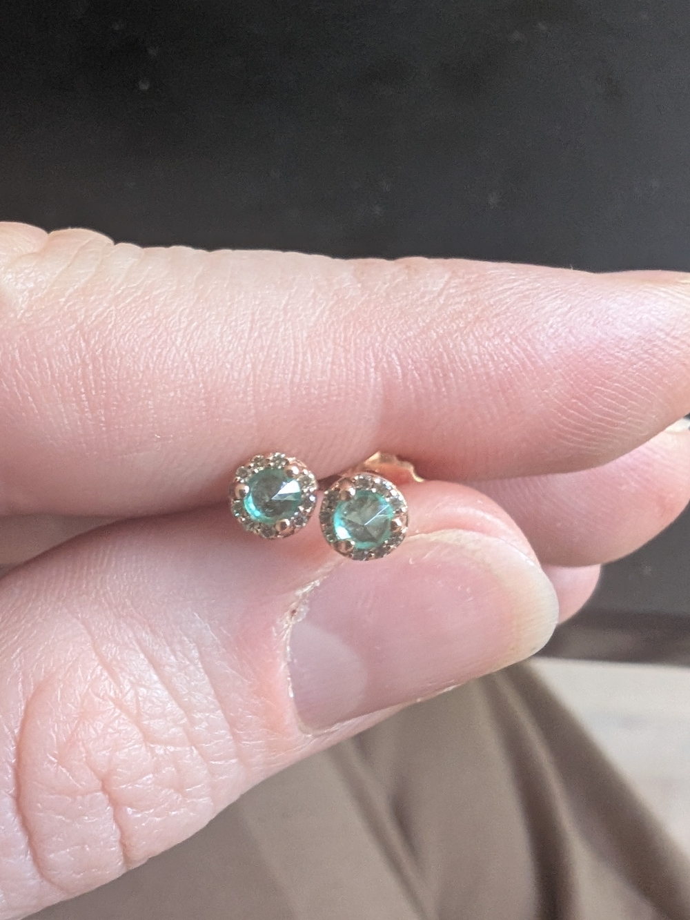Anna Sheffield Rose Gold Emerald Rosette Studd